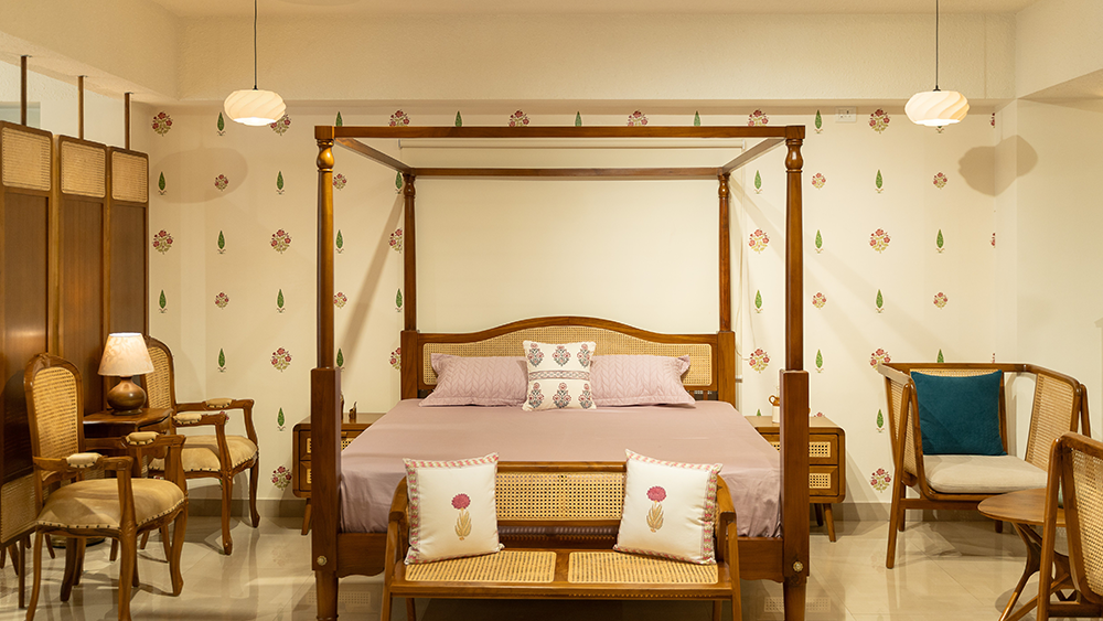 nilamburfurniture-image