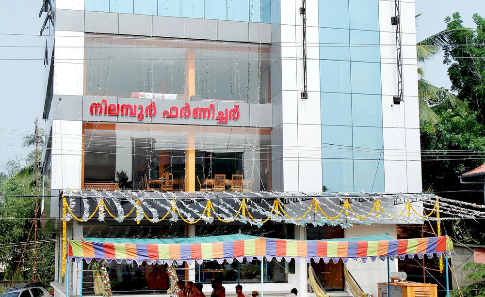 nilamburfurniture-image